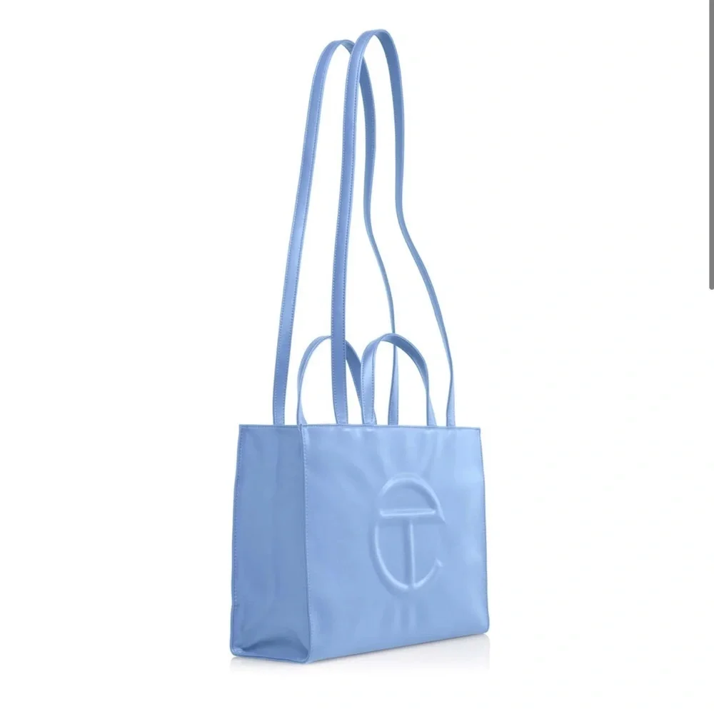 Medium Cerulean Telfar - Picture 3 of 9